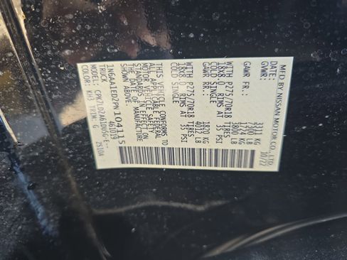 Used 2023 Nissan Titan PRO-4X w/ Pro-4x Convenience Package image 39