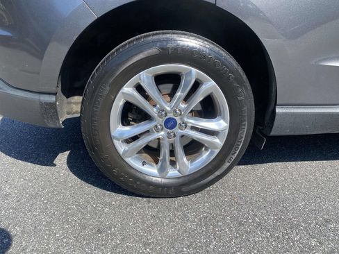 Used 2017 Ford Edge SEL w/ Equipment Group 201A AWD/4WD image 9