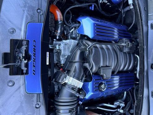 Used 2017 Dodge Charger R/T Scat Pack RWD image 36