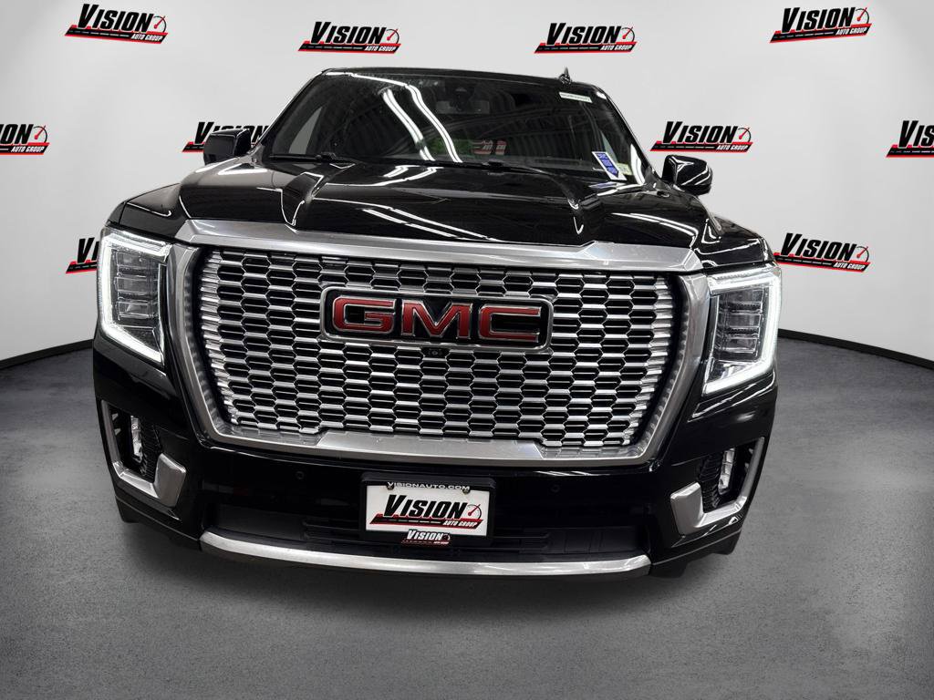Used 2022 GMC Yukon XL Denali AWD/4WD image 2