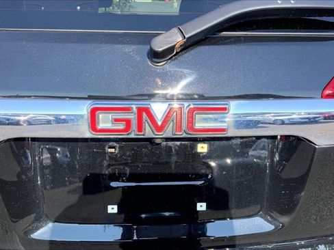 Used 2019 GMC Acadia SLE w/ Driver Alert Package I AWD/4WD image 31