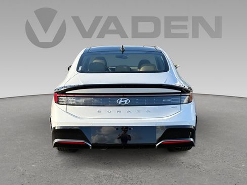 New 2026 Hyundai Sonata Limited image 22