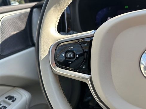 Certified 2023 Volvo XC60 B5 Plus w/ Protection Package Premier image 26