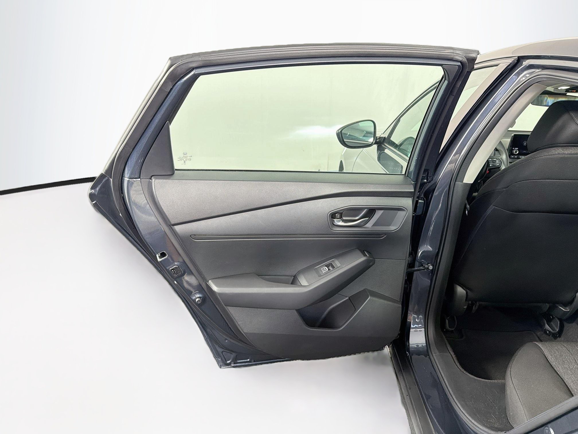 Used 2025 Honda Accord SE image 27
