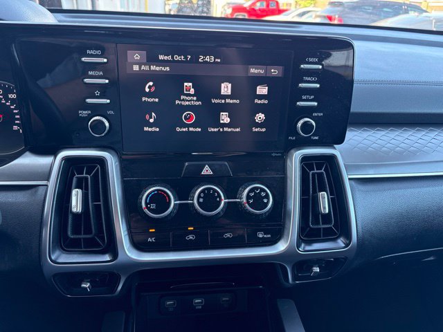 Certified 2023 Kia Sorento LX FWD image 15