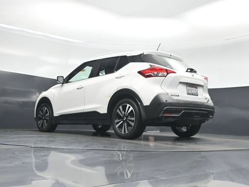 Used 2020 Nissan Kicks SV FWD image 48