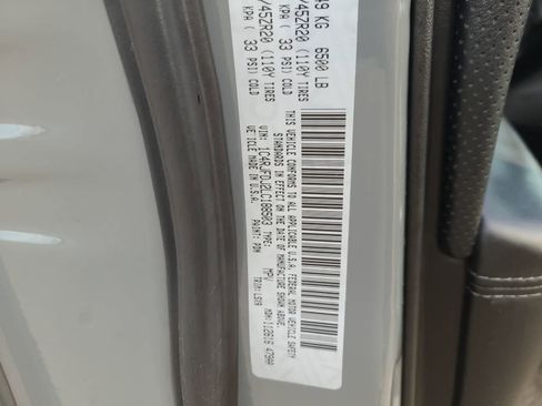 Used 2020 Jeep Grand Cherokee SRT image 29