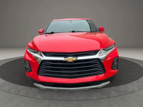 Used 2020 Chevrolet Blazer LT w/ LPO, Floor Liner Package FWD image 2