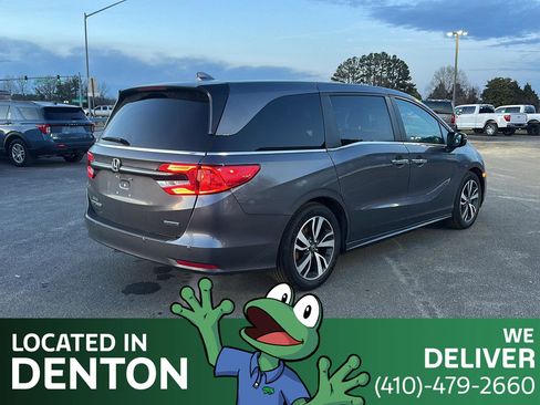 Used 2023 Honda Odyssey Touring image 5