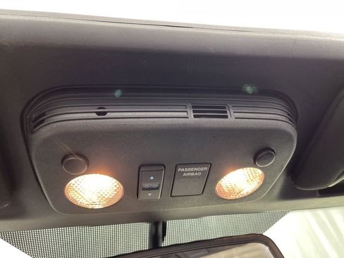 Used 2017 Ford Mustang Premium image 8