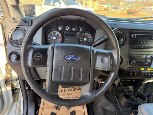 Used 2012 Ford F550 SuperCab DRW 4WD w/ Payload Upgrade Pkg image 17