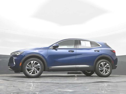 Used 2023 Buick Envision Essence FWD image 32