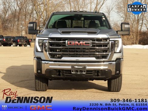 Used 2024 GMC Sierra 2500 SLE w/ SLE Value Package; image 2