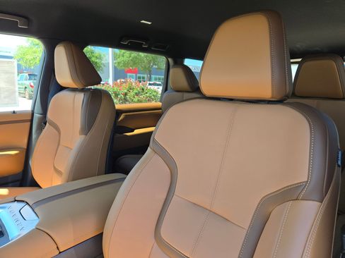 New 2026 Nissan Armada SL RWD image 9