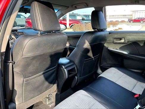 Used 2013 Toyota Camry SE image 32