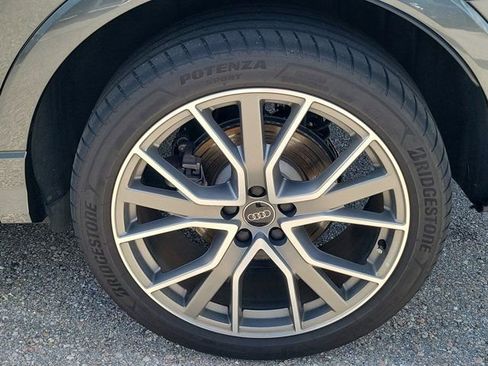 Certified 2025 Audi Q3 2.0T Premium Plus w/ Premium Plus Package image 10