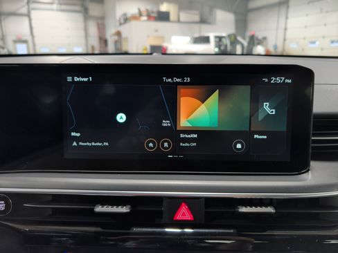 Used 2025 Kia K5 GT-Line w/ GT-Line Premium Package image 10