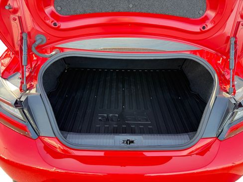 Used 2024 Toyota GR86 Premium w/ Performance Package image 17