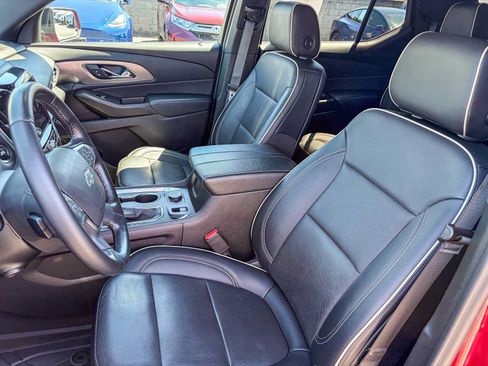 Used 2022 Chevrolet Traverse Premier w/ Redline Edition AWD/4WD image 16