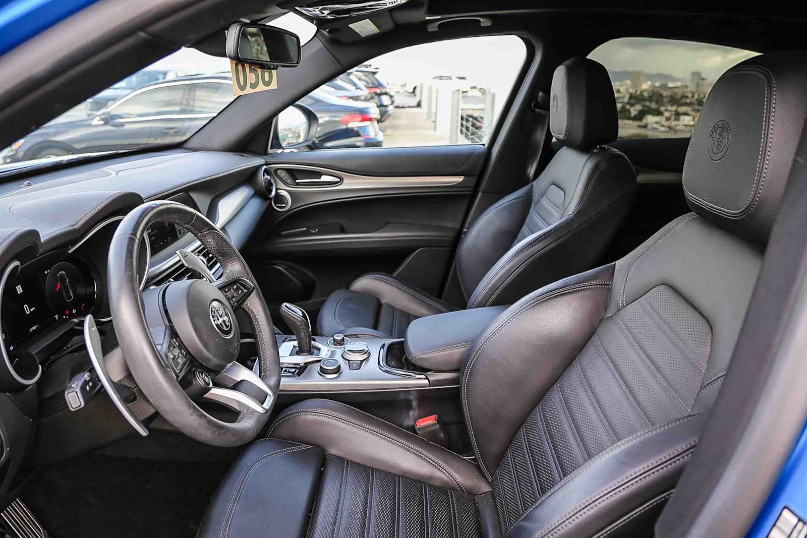 Used 2024 Alfa Romeo Stelvio Veloce AWD/4WD image 13