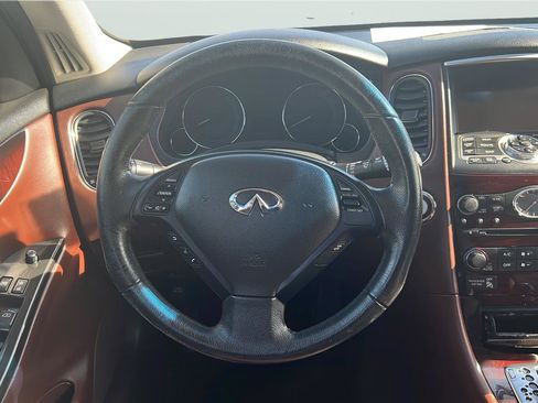 Used 2014 INFINITI QX50 Journey w/ Premium Package image 11