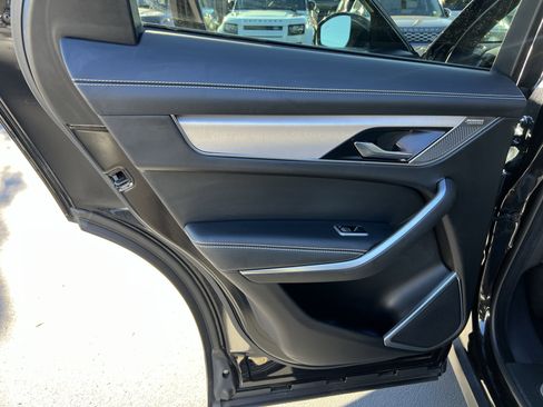 Certified 2022 Jaguar F-PACE R-Dynamic S image 29