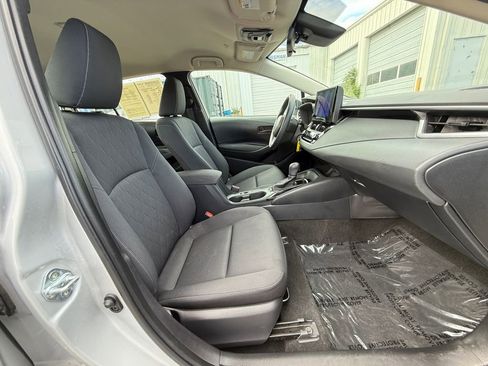 Used 2023 Toyota Corolla LE FWD image 21