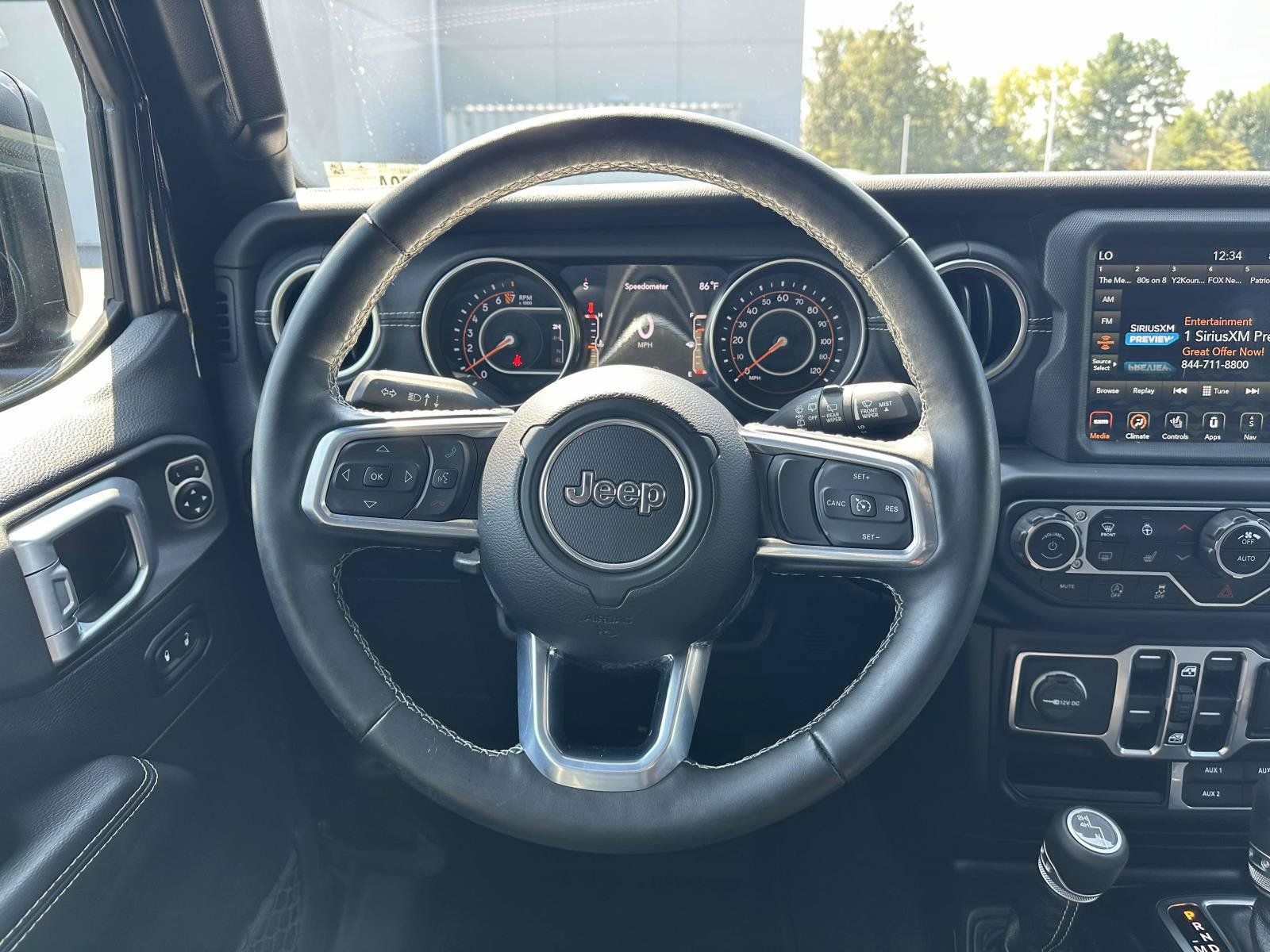 Used 2020 Jeep Wrangler Unlimited Sahara AWD/4WD image 11