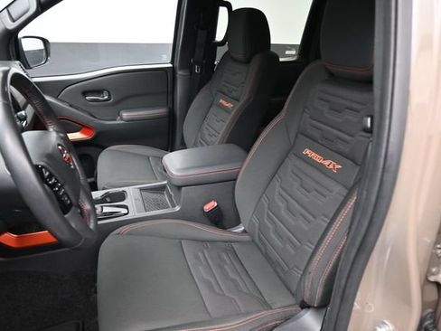 Used 2023 Nissan Frontier PRO-4X w/ Pro Convenience Package AWD/4WD image 19