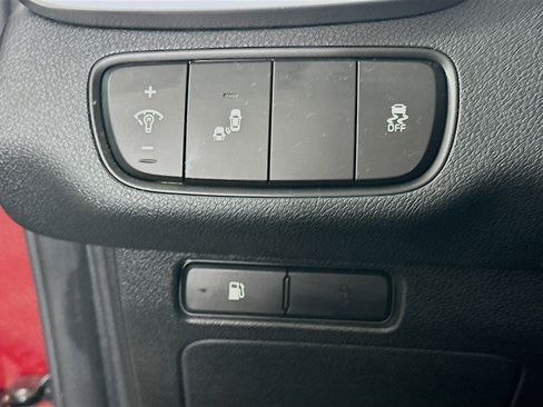 Used 2020 Kia Sorento LX image 16