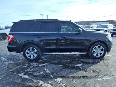 Used 2020 Ford Expedition XLT w/ Equipment Group 202A image 2