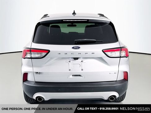 Used 2020 Ford Escape SEL AWD/4WD image 6