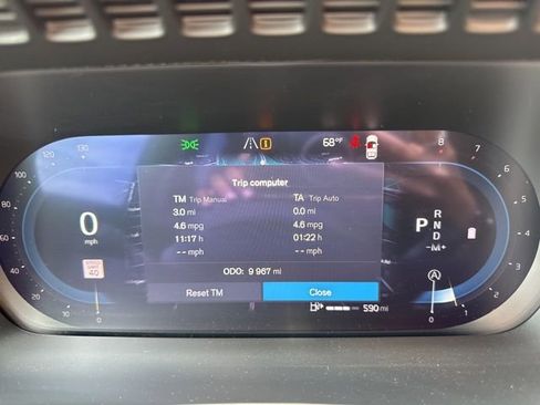 Certified 2025 Volvo XC90 B6 Plus AWD/4WD image 24