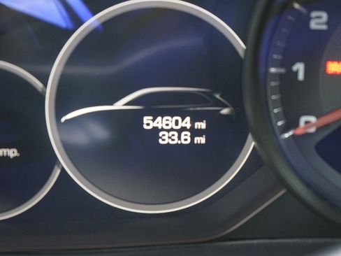 Used 2019 Porsche Cayenne image 14