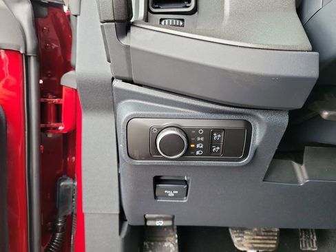 New 2026 Ford Bronco Base w/ Sasquatch Package image 18