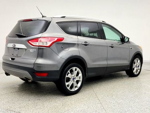 Used 2014 Ford Escape Titanium w/ Equipment Group 401A image 5