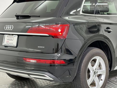 Used 2023 Audi Q5 2.0T Premium w/ Convenience Package AWD/4WD image 11