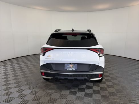 Used 2023 Kia Sportage X-Pro image 9