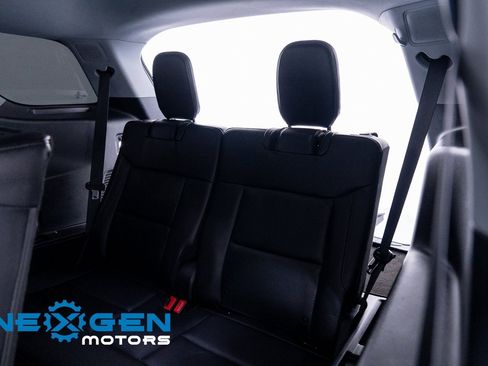 Used 2023 Ford Explorer Limited image 28