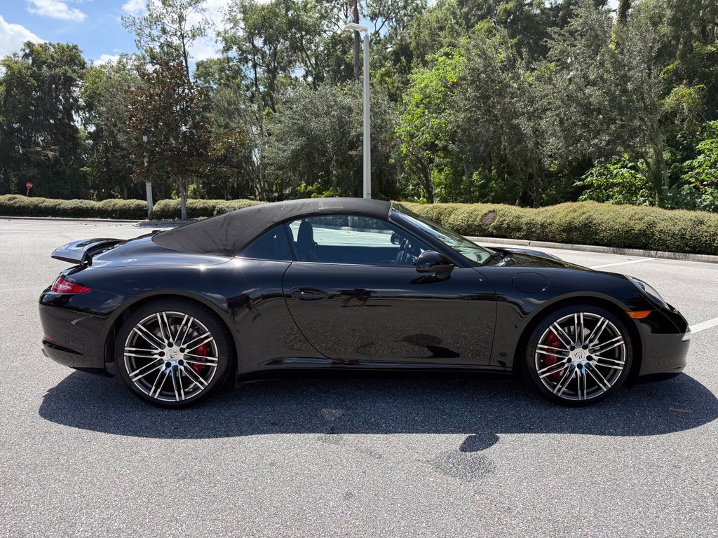 Certified 2015 Porsche 911 Carrera S RWD image 23
