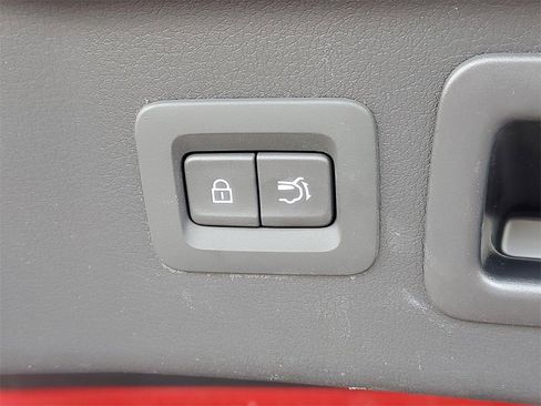 Used 2025 MAZDA CX-70 3.3 Turbo w/ Preferred Package image 11