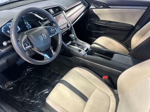 Used 2019 Honda Civic EX image 12