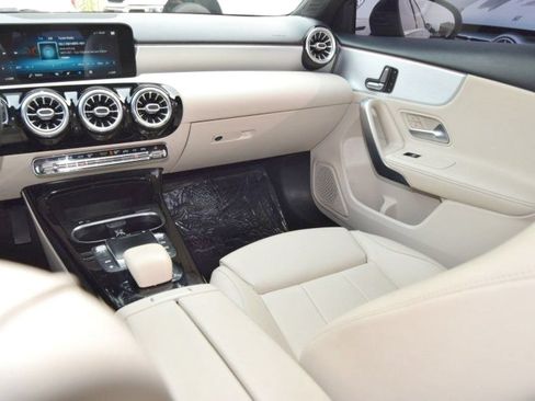 Used 2021 Mercedes-Benz A 220 image 29