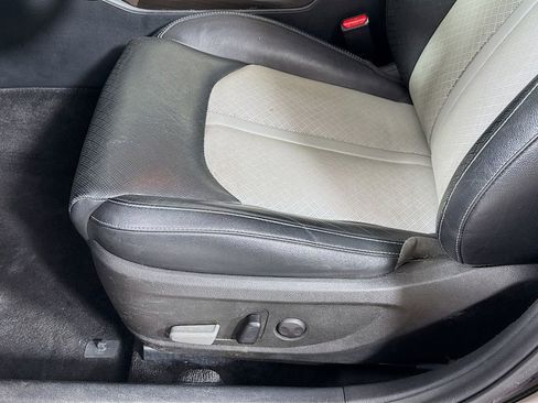 Used 2020 Kia Optima EX image 22