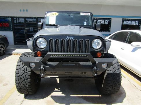 Used 2011 Jeep Wrangler Unlimited Sport w/ PWR Convenience Group AWD/4WD image 2