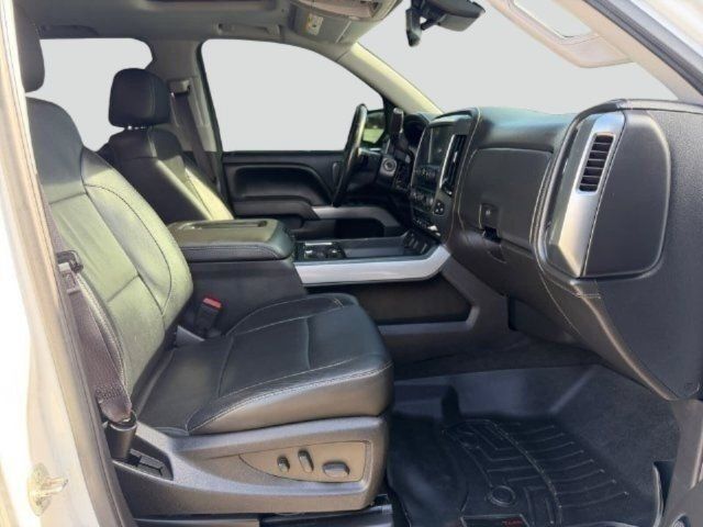 Used 2017 Chevrolet Silverado 1500 LTZ Z71 w/ LTZ Plus Package AWD/4WD image 15