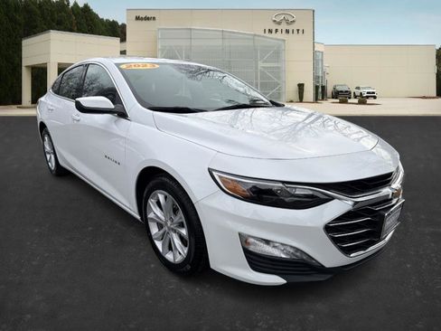 Used 2023 Chevrolet Malibu LT image 3