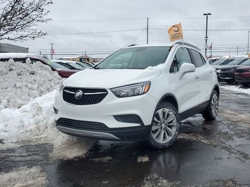 Used 2019 Buick Enclave Essence image 25