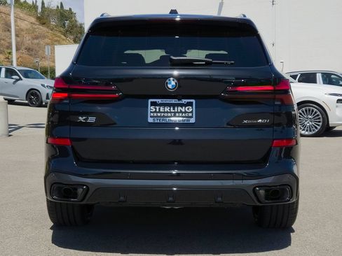 New 2026 BMW X5 xDrive40i w/ M Sport Package AWD/4WD image 18