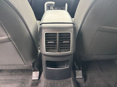 Used 2025 Kia Sportage LX image 24